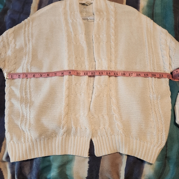 Gentle Fawn Cardigan - Picture 4 of 10